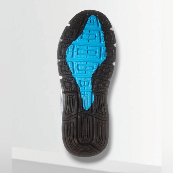 MSRP$180 New Balance 1540v3 Silver Polaris Women's Size 7.5 W 2E. NIB - Picture 5 of 12